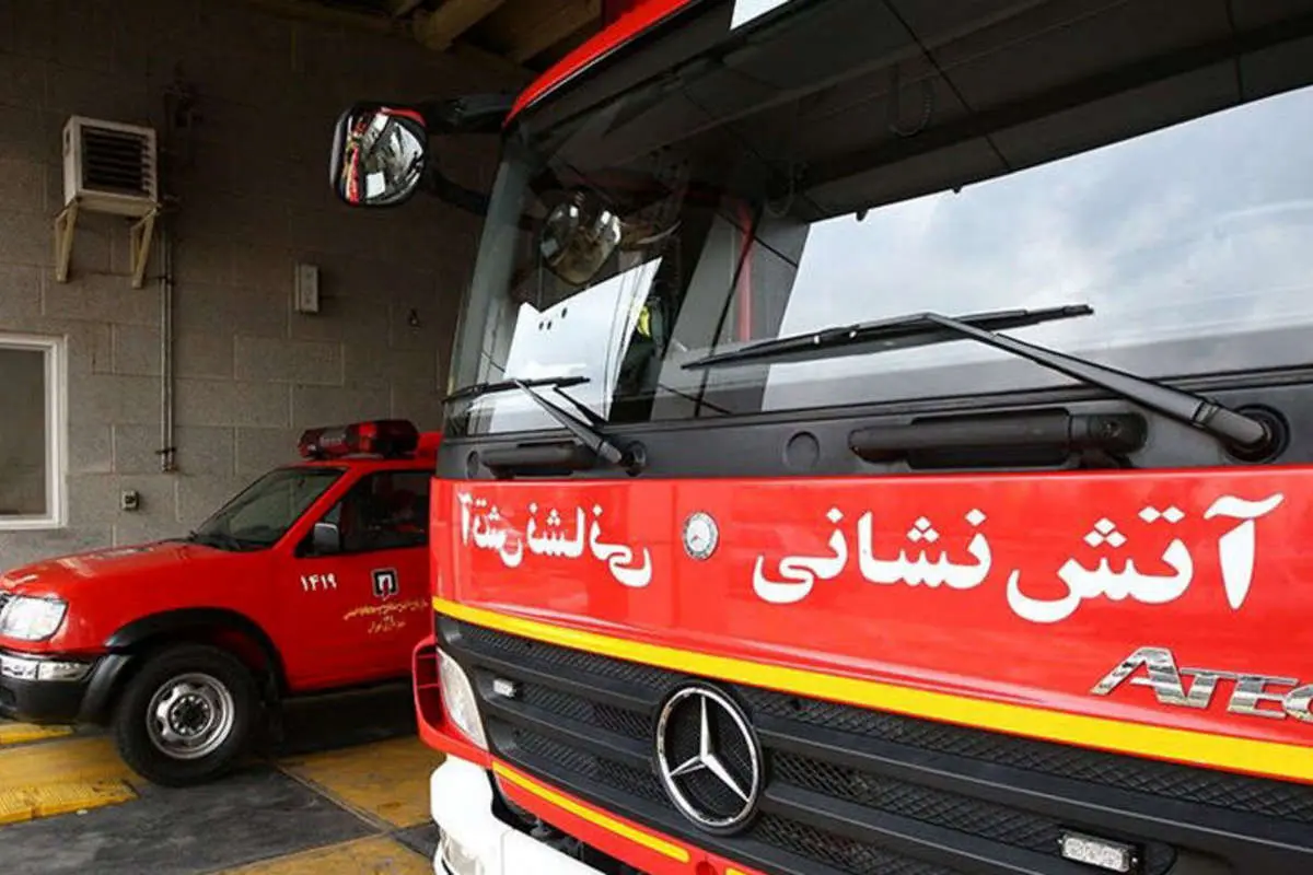 (ویدئو) آتش‌سوزی گسترده در پاساژ گلشن‌مال تهران