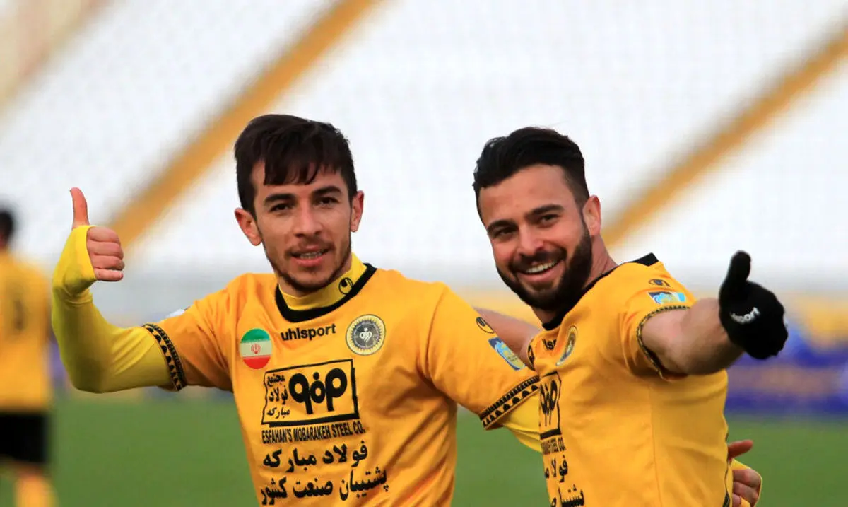 ۷ و ۱۰ سابق آماده بازگشت به پرسپولیس