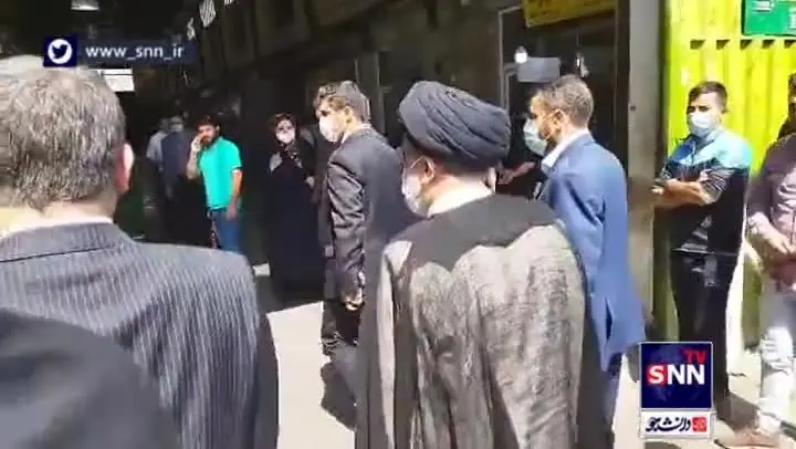 (ویدیو) حضور رئیس‌جمهور در یکی از مراکز اصلی توزیع مرغ تهران