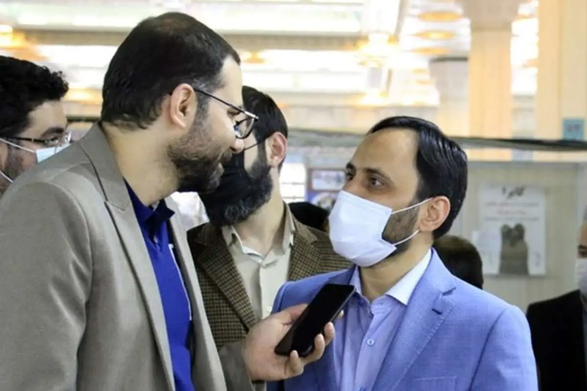 بهادری جهرمی: گرانی کتاب را لمس میکنیم