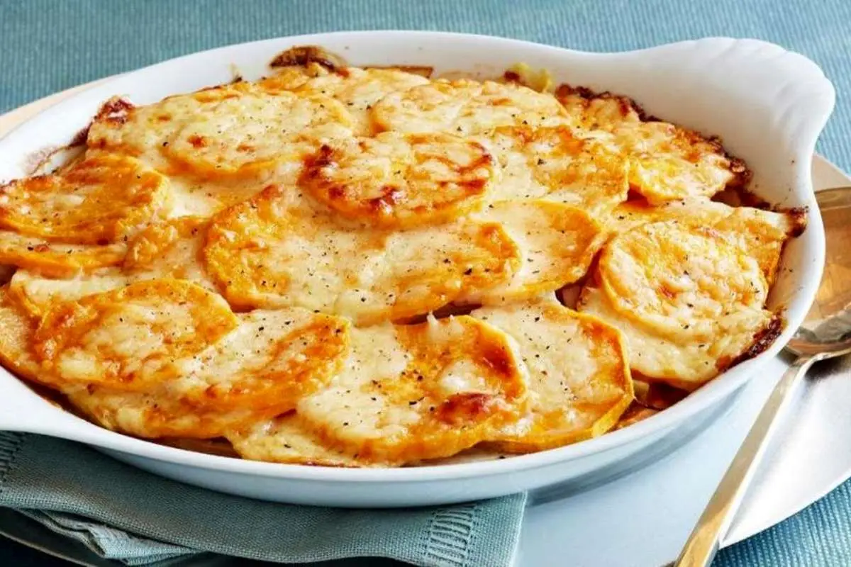 طرز تهیه گراتن سیب زمینی، غذای ساده و خوشمزه