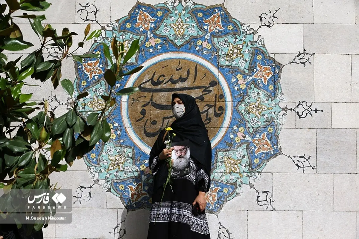(تصاویر) تشییع پیکر آیت‌الله فاطمی‌نیا در دانشگاه تهران