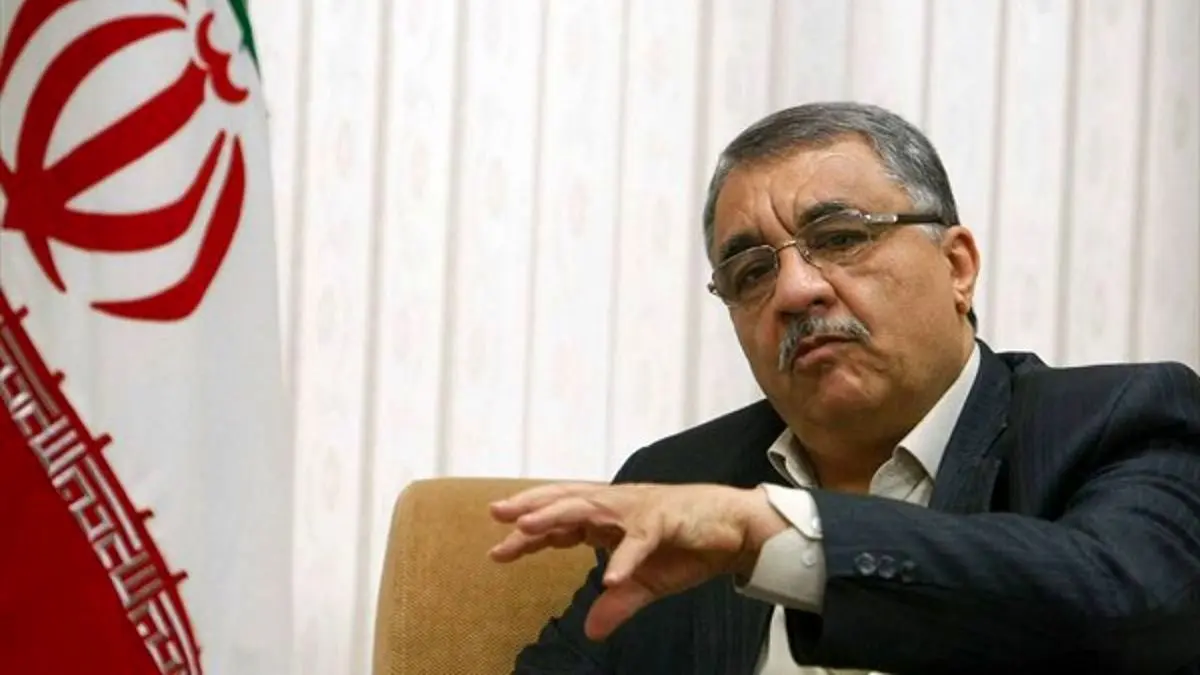 فرجی‌راد: دو جریان اطلاعاتی پشت بازداشت مورا قرار دارد