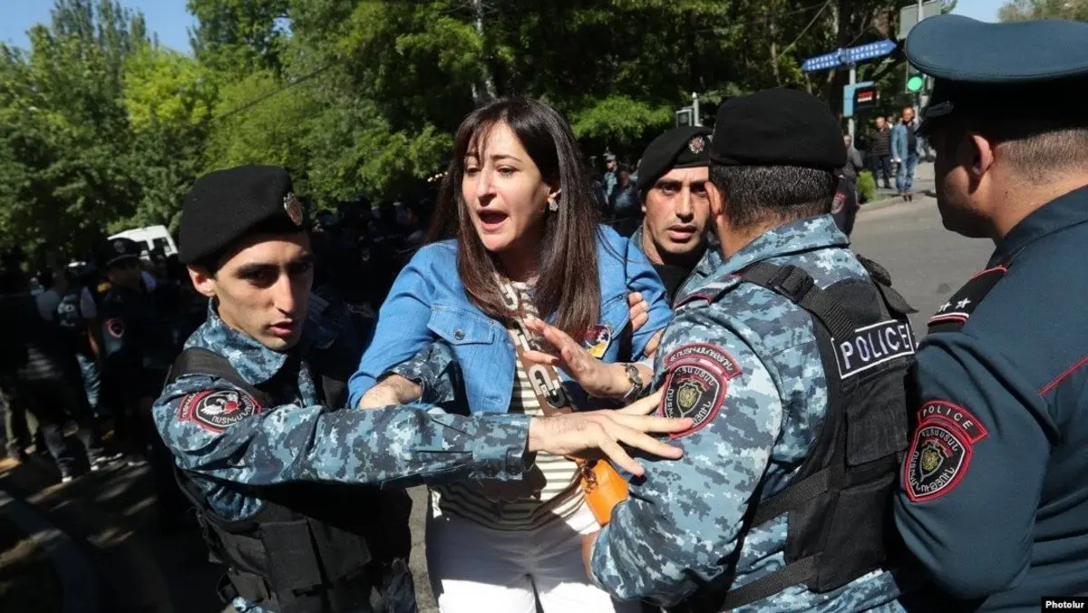 (ویدئو) بازداشت مخالفان پاشینیان در ارمنستان