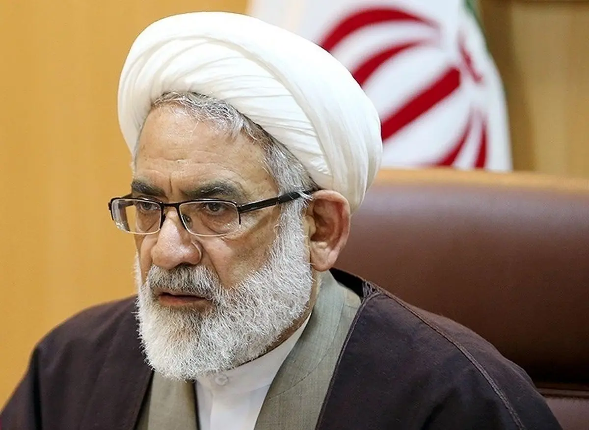 چرا دادستان آبادان بازداشت نشده است؟