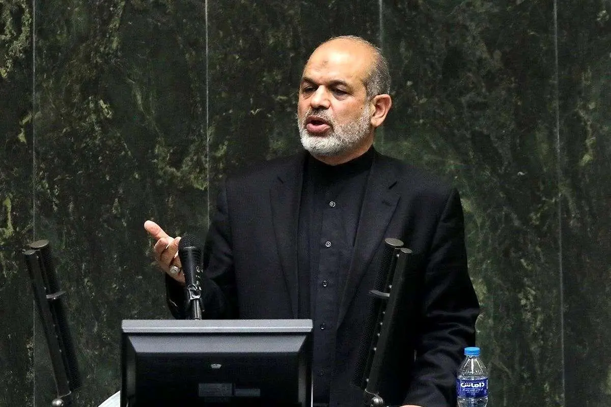 وزیر کشور: بهرهبرداری از ساختمانهای غیرایمن متوقف شود