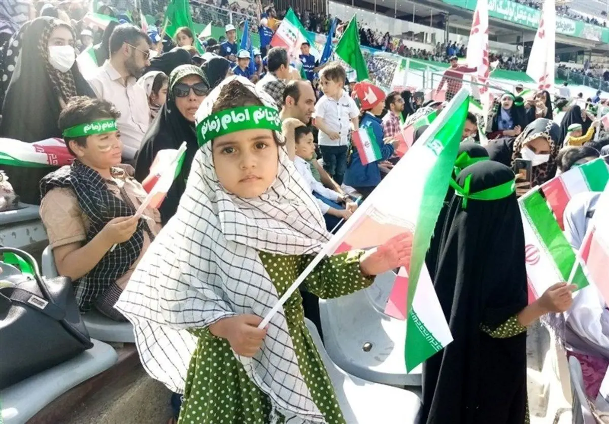 بشیر حسینی: «سلام فرمانده»، سرود ملی دهه نودی هاست
