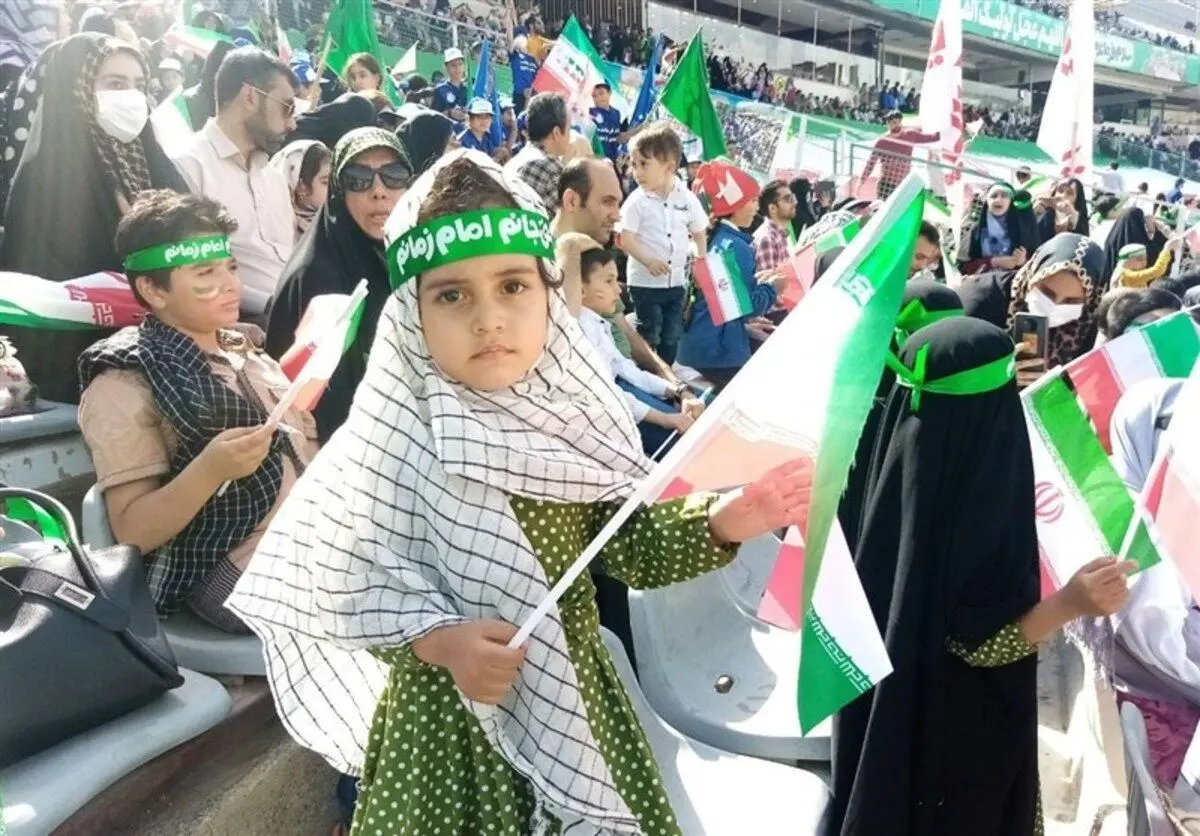 بشیر حسینی: «سلام فرمانده»، سرود ملی دهه نودی هاست