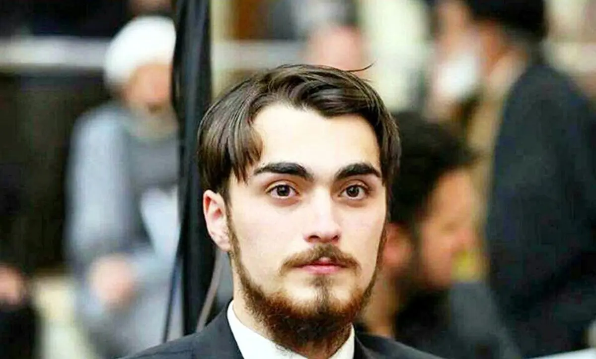 (ویدئو) حضور احمد خمینی در جشن قهرمانی استقلال