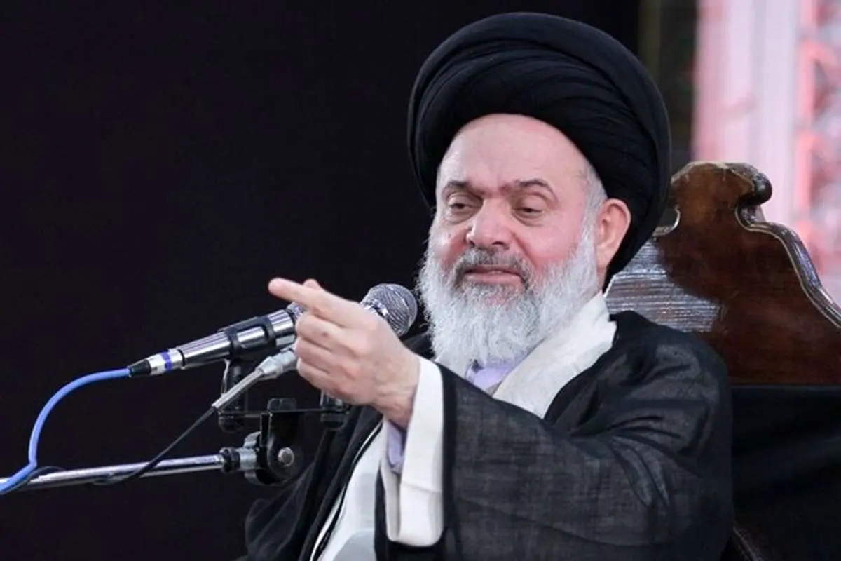امام جمعه قم: ارتجاع یعنی سیاست و سبک زندگی غربی؛ ما از این مرحله عبور کردیم