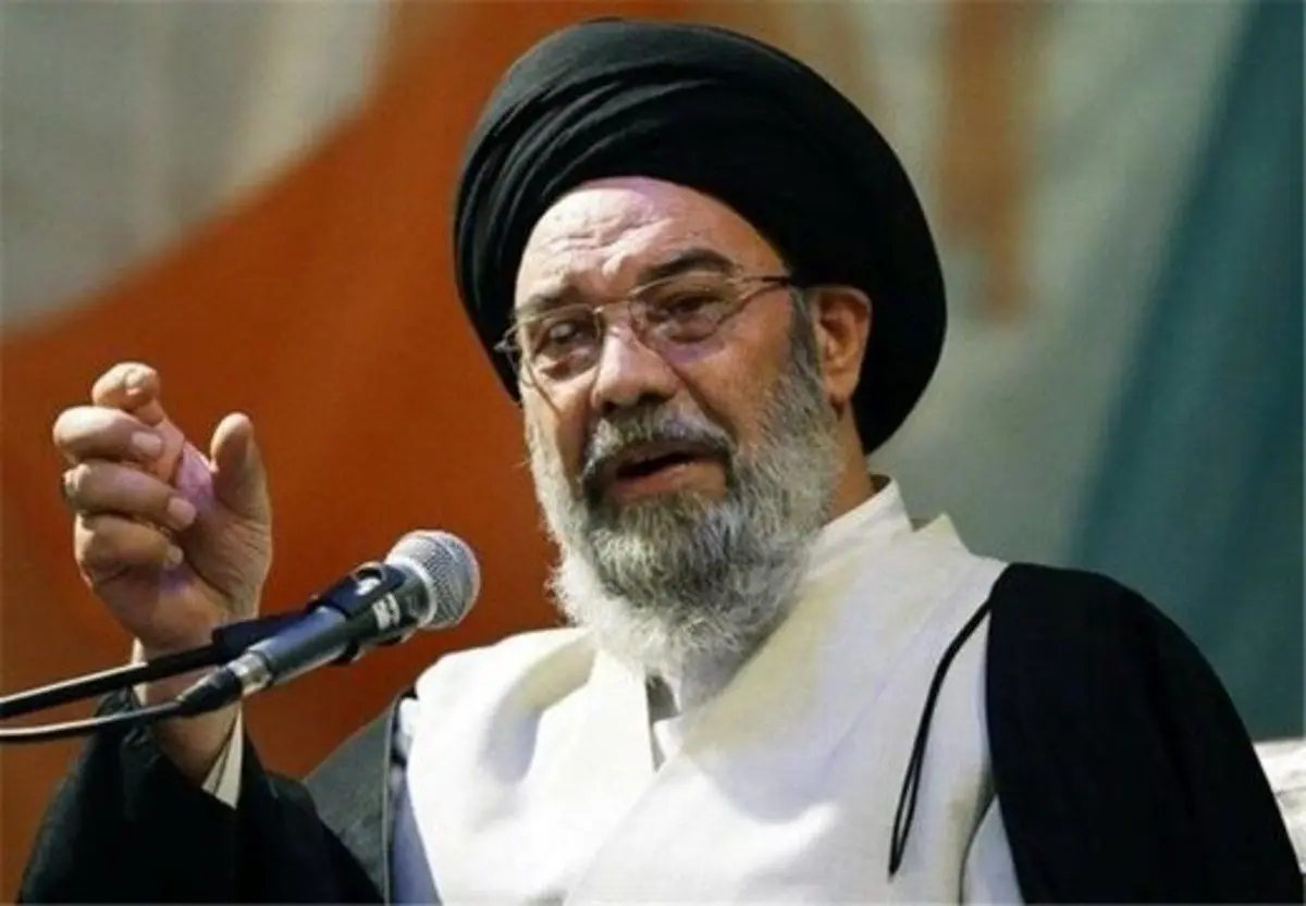 امام جمعه اصفهان: بی احترامی ست که گمان کنیم همه کار‌ها را حکومت باید انجام دهد