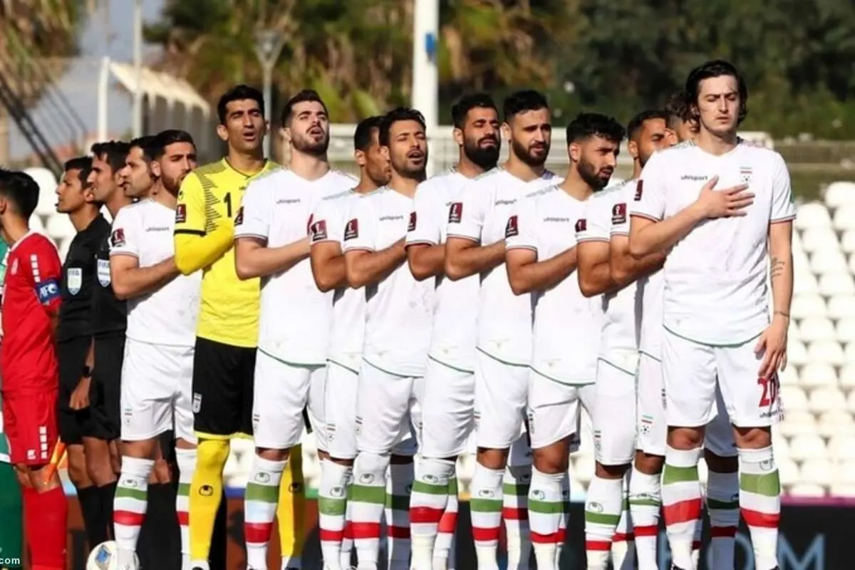 (ویدئو) عرض ارادت ملی پوشان فوتبال به امام رضا(ع)