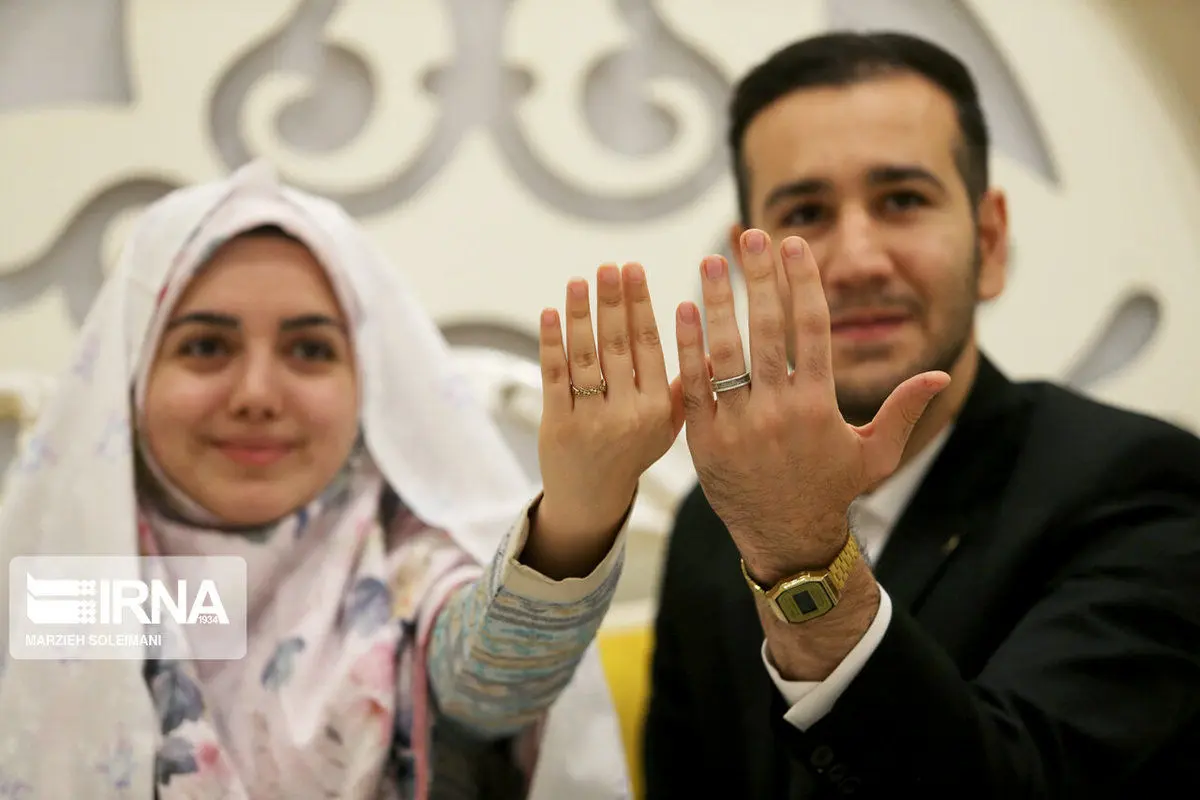(تصاویر) جشن ازدواج دانشجویی