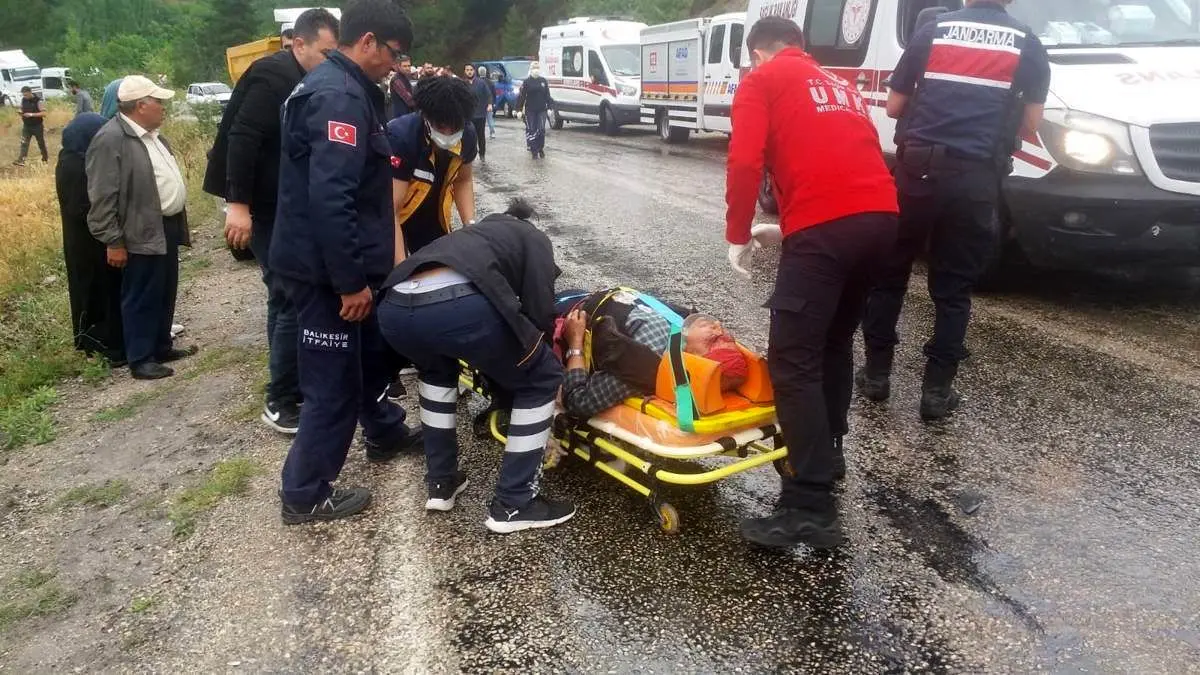 (ویدئو) تصادف مرگبار مینی‌بوس حامل مهمانان عروسی