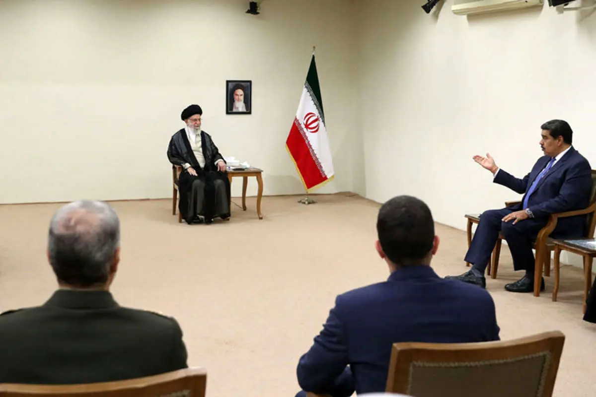 تنها راه پیروزی دربرابر فشارهای آمریکا مقاومت است