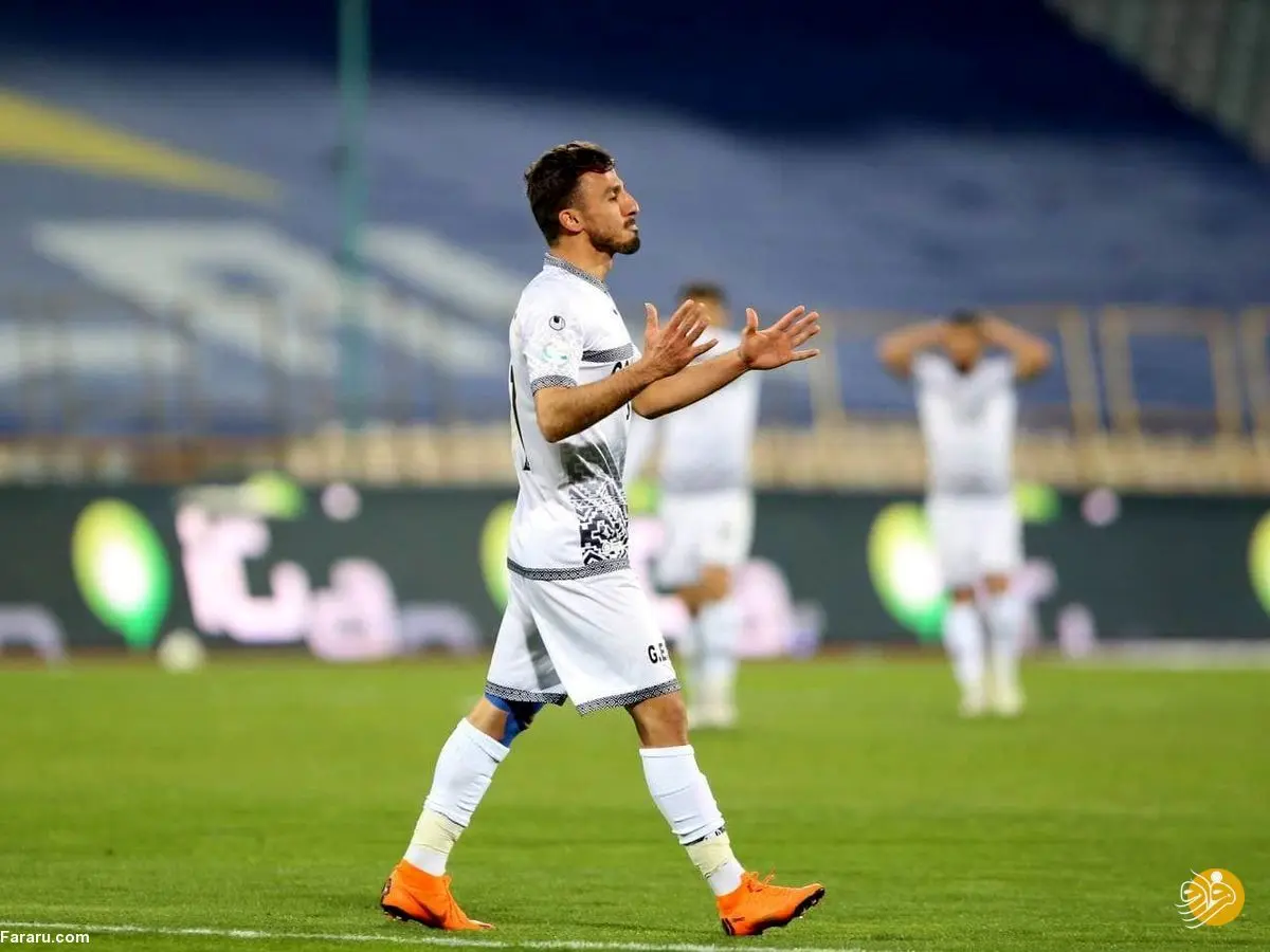 بمب نقل‌وانتقالات از پرسپولیس دور شد