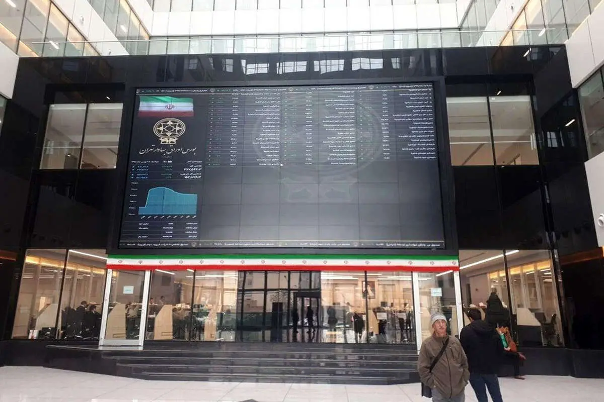 بازار بورس امروز يکشنبه ۲۲ خرداد ۱۴۰۱؛ رشد ۱۴ هزار واحدی شاخص کل