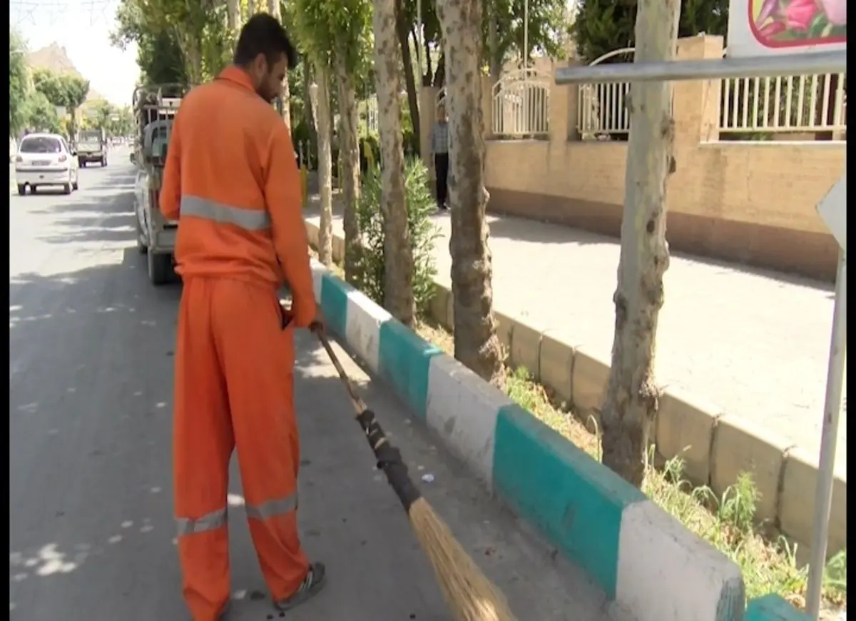 (ویدئو) پاکبان ۷ میلیارد تومان پیدا کرد و به صاحبش بازگرداند