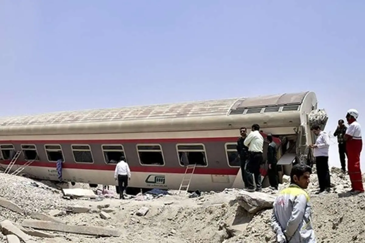 مقصران حادثه تصادف قطار طبس-یزد بازداشت شدند