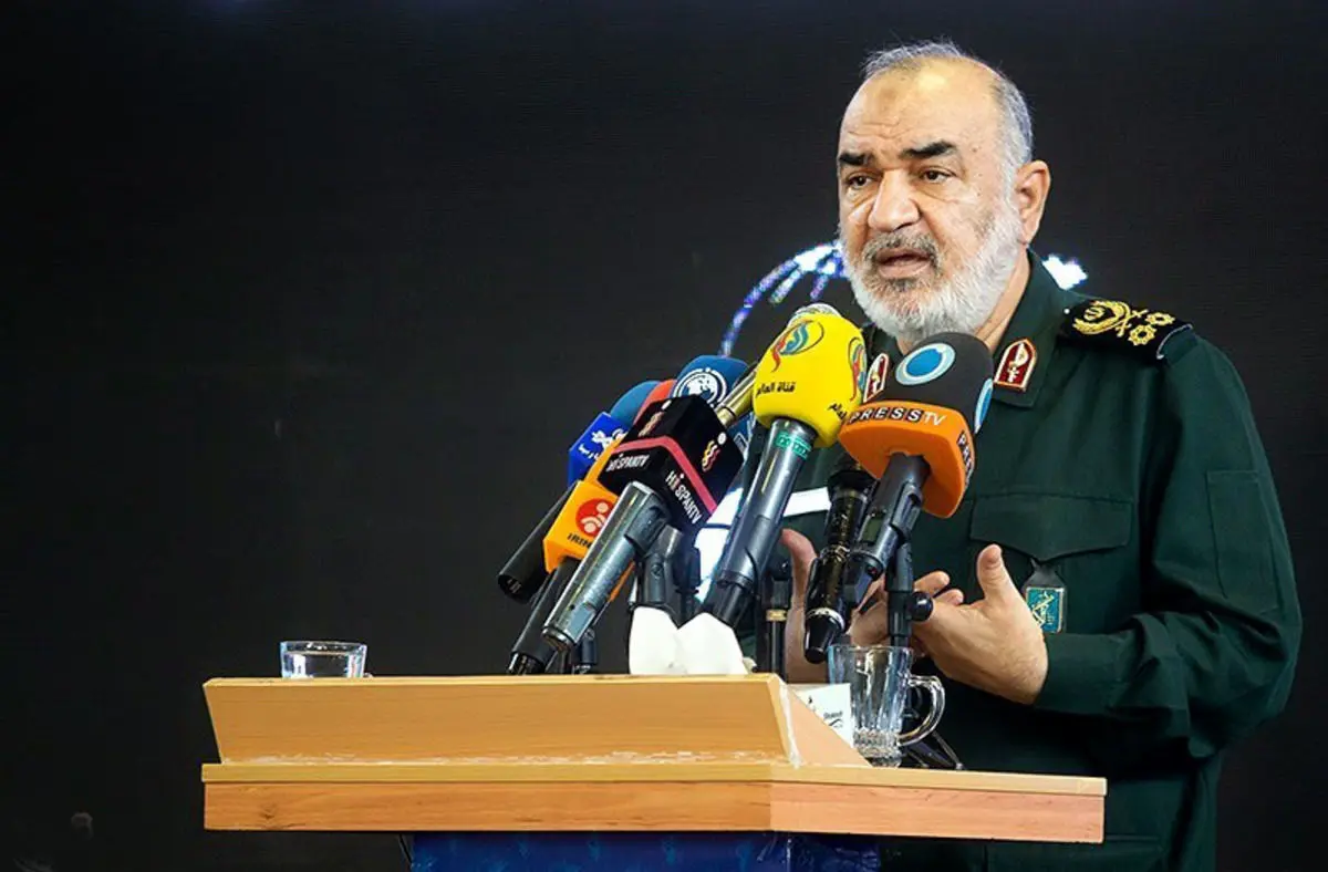 فرمانده سپاه: فشار‌ها برای جلوگیری از ترسیم نظم نوین اسلامی است