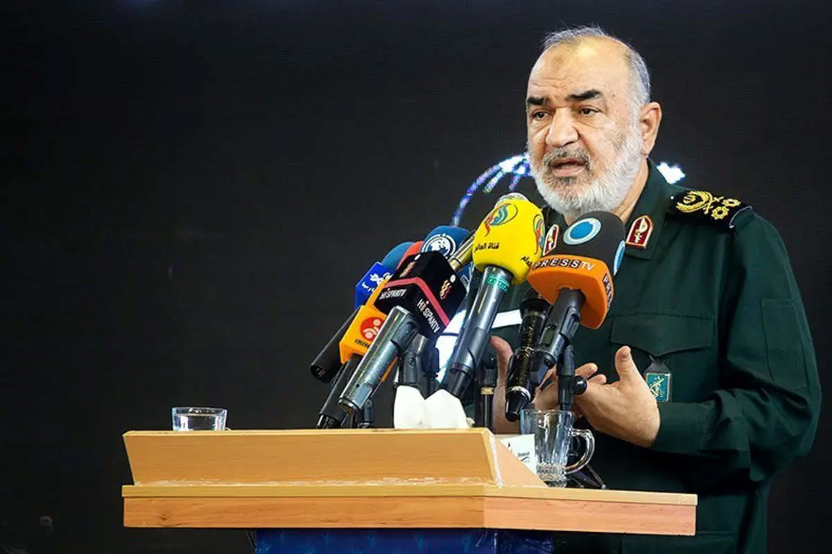 فرمانده سپاه: فشارها برای جلوگیری از ترسیم نظم نوین اسلامی است