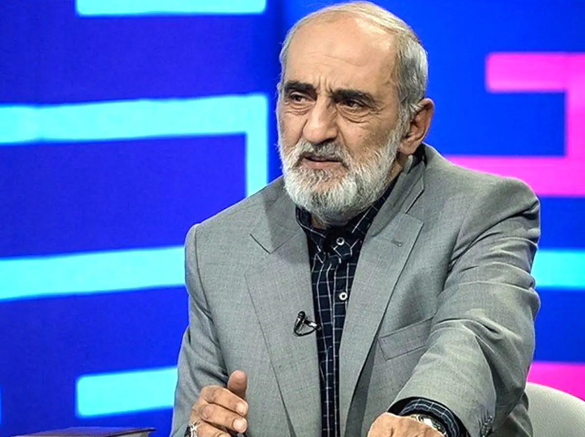 شریعتمداری: مسئولان از ورود بازرسان آژانس به مراکز حساس جلوگیری کنند
