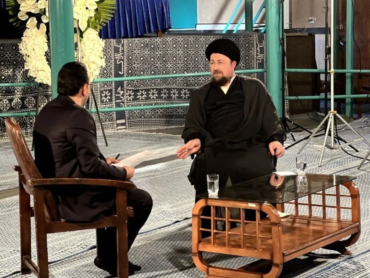 سید حسن خمینی: امام گفتند حاضرم آبرویم را بدهم برای اینکه مردم به رفاه برسند