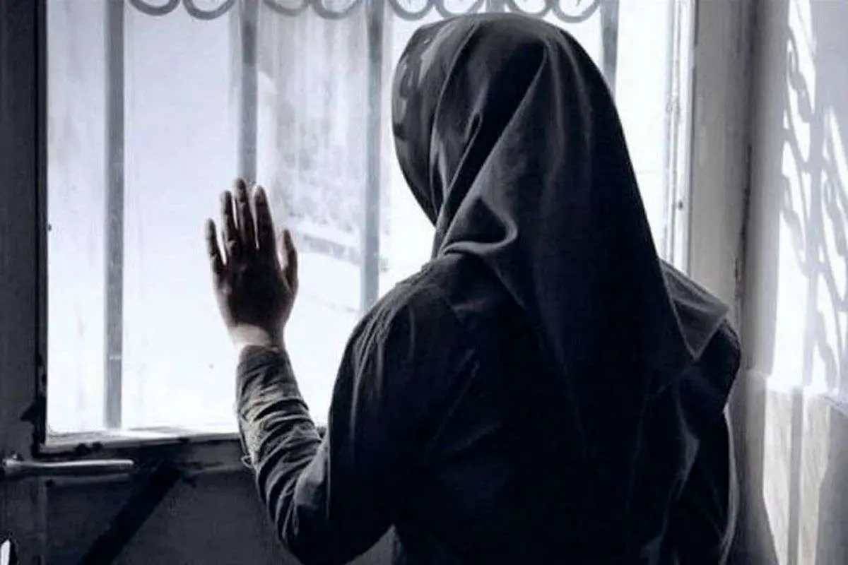 اعتراف دختر شیشه‌ای به قتل پدرش توهم بود