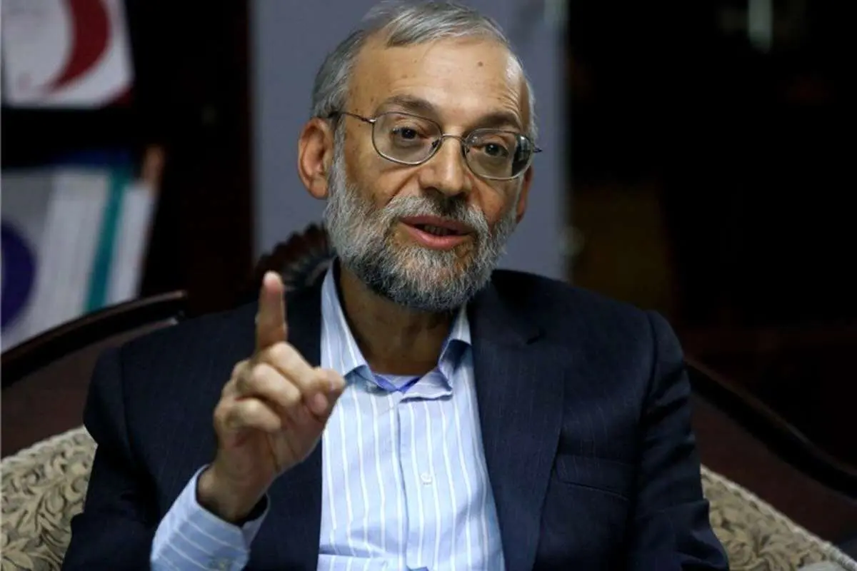 جواد لاریجانی: مجلس سفر «گروسی» به تهران را محدود کند