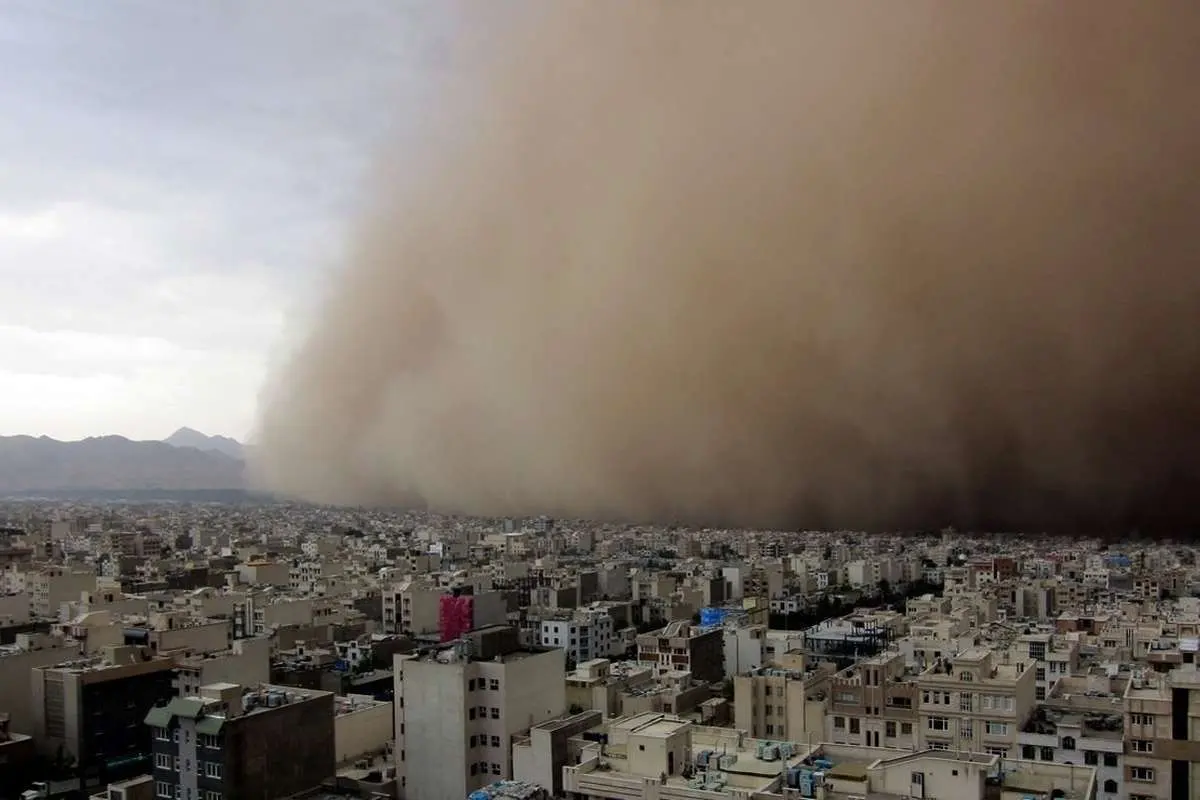 تهران تا دو ساعت دیگر توفانی میشود