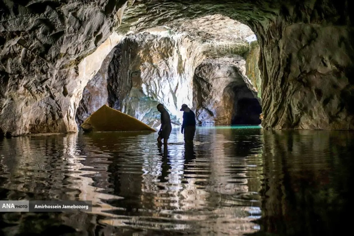 (تصاویر) تونل نمکی گرمسار