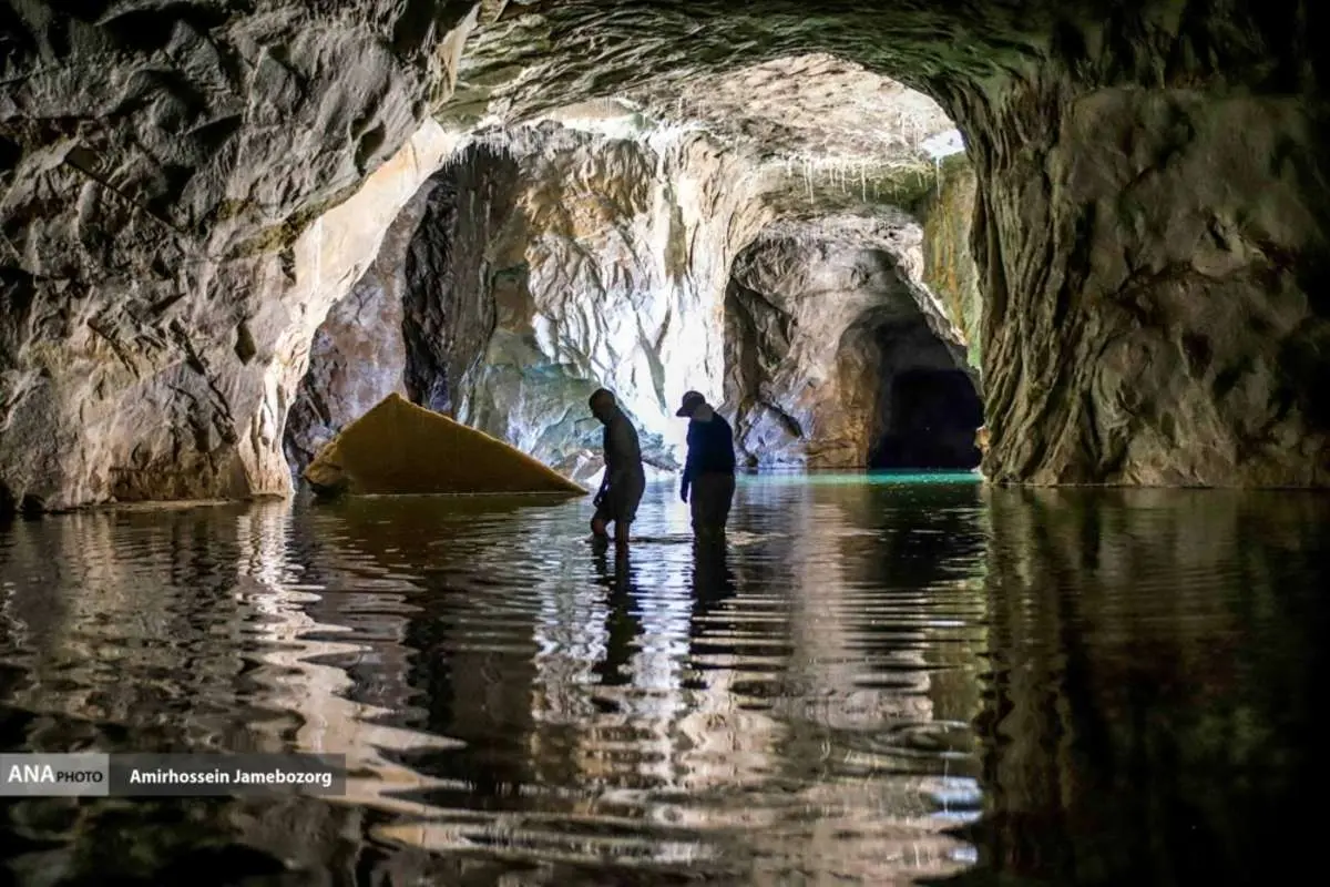 (تصاویر) تونل نمکی گرمسار