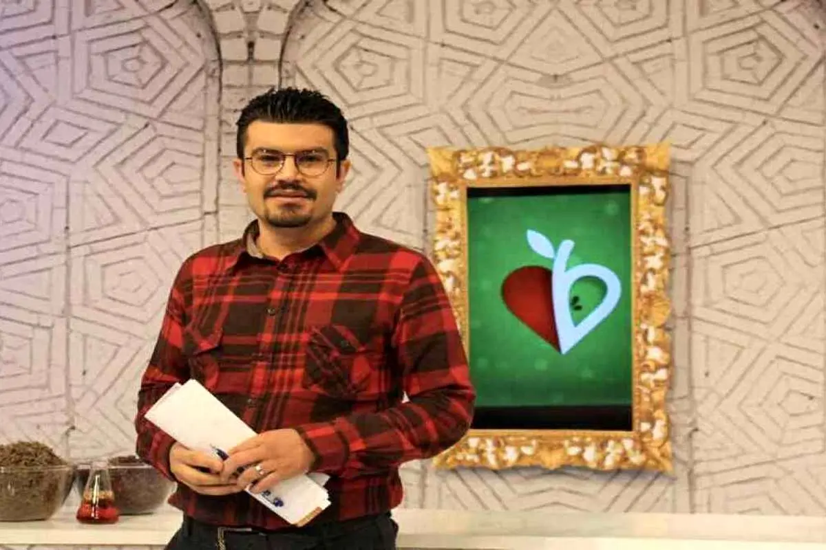 (ویدئو) پزشک برنامه طبیب: توصیه به نماز خواندن روی صندلی کردم نه ترک نماز