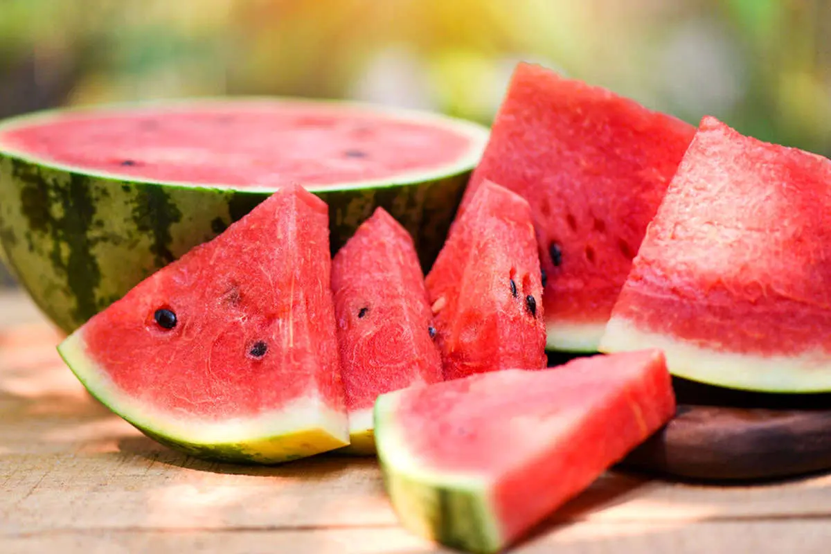 این خوراکیها آبرسانی به بدن را ۱۰ برابر میکنند