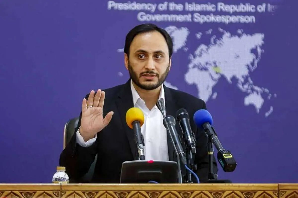سخنگوی دولت: قیمت نان و بنزین تغییر نخواهد کرد