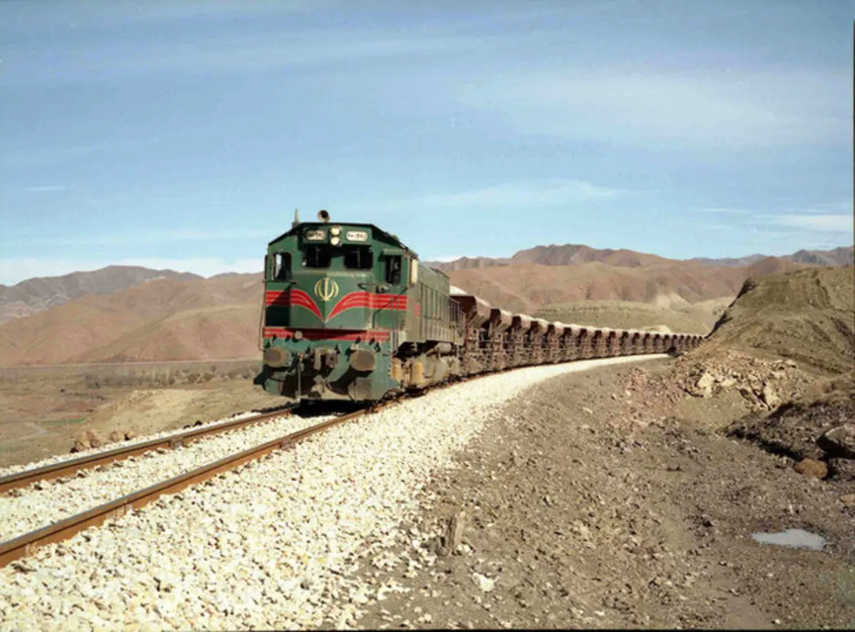 مرگ یک کارگر بر اثر برخورد قطار