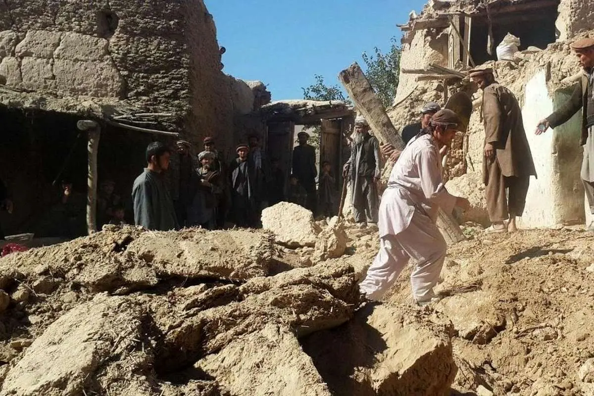 افزایش تلفات زلزله افغانستان به ۱۵۰۰ کشته و بیش از ۲ هزار زخمی