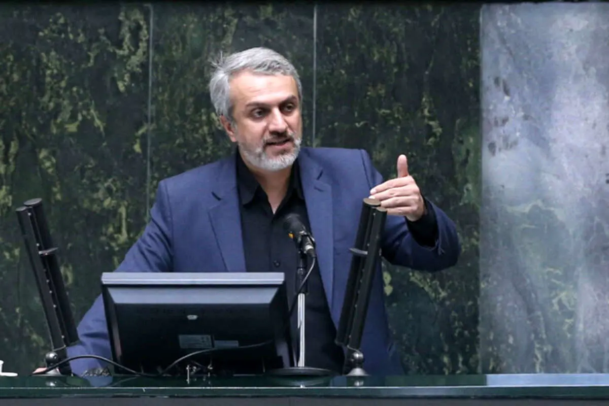فارس: دو نماینده مجلس وزیر صمت را تهدید کردند!