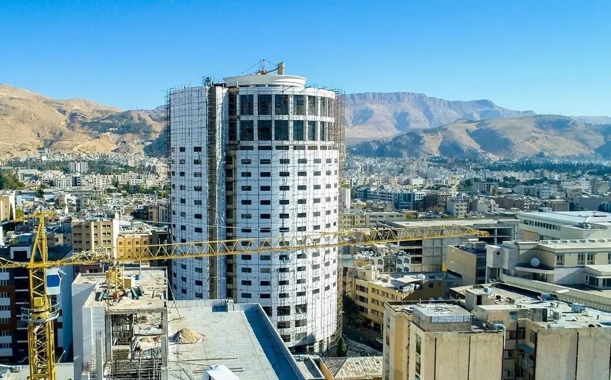 (ویدیو) هتل آسمان ۱۸ طبقه؛ متروپل شیراز