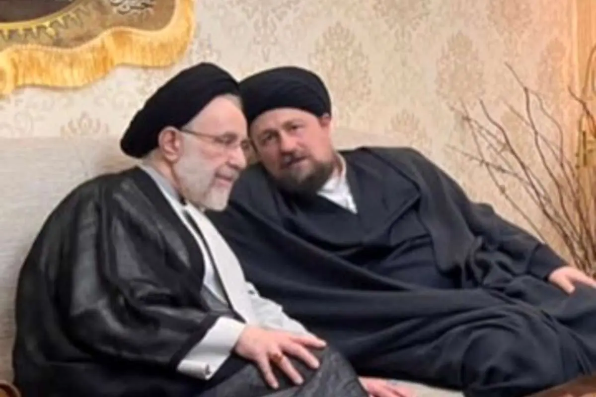 (تصاویر) حضور خاتمی و  سیدحسن خمینی در منزل ابطحی
