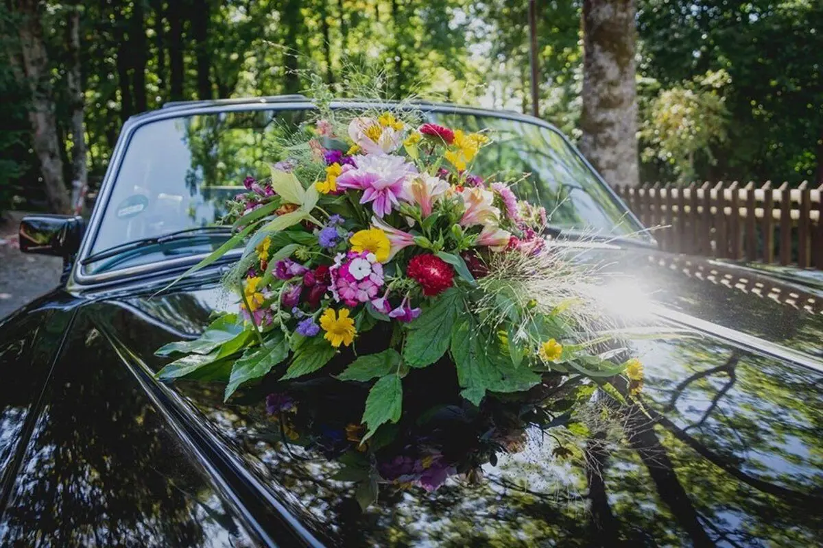 هزینه‌های سرسام‌آور تشریفات عروسی؛‌ ماشین لوکس ۱۵ میلیونی و بادیگارد ۸۵۰ هزار تومانی