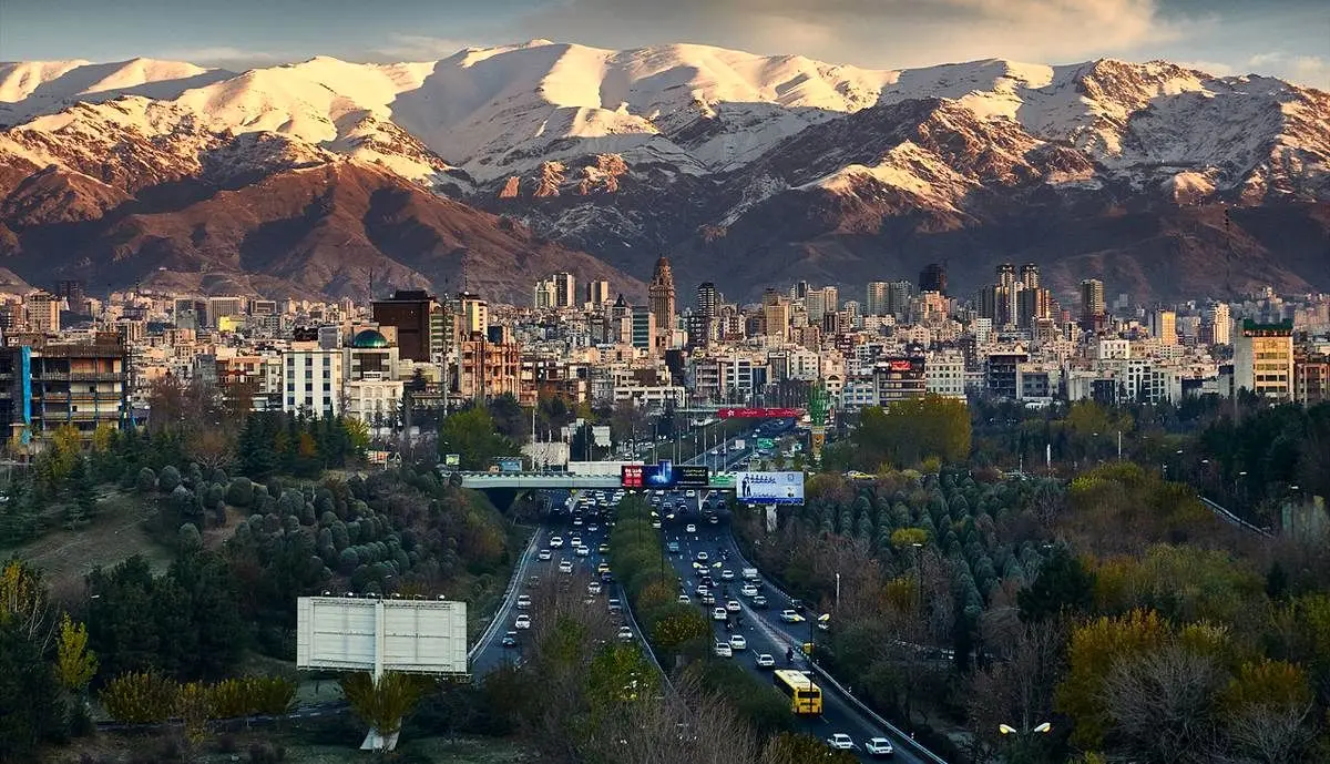 پیش‌بینی وضعیت آب و هوای تهران فردا چهارشنبه ۱۵ تیر ۱۴۰۱
