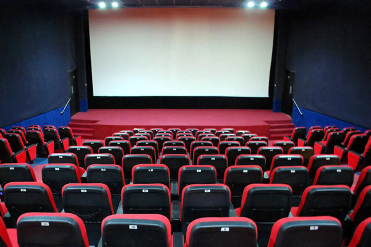 سینما‌ها و سالن‌های نمایش امروز تعطیل است