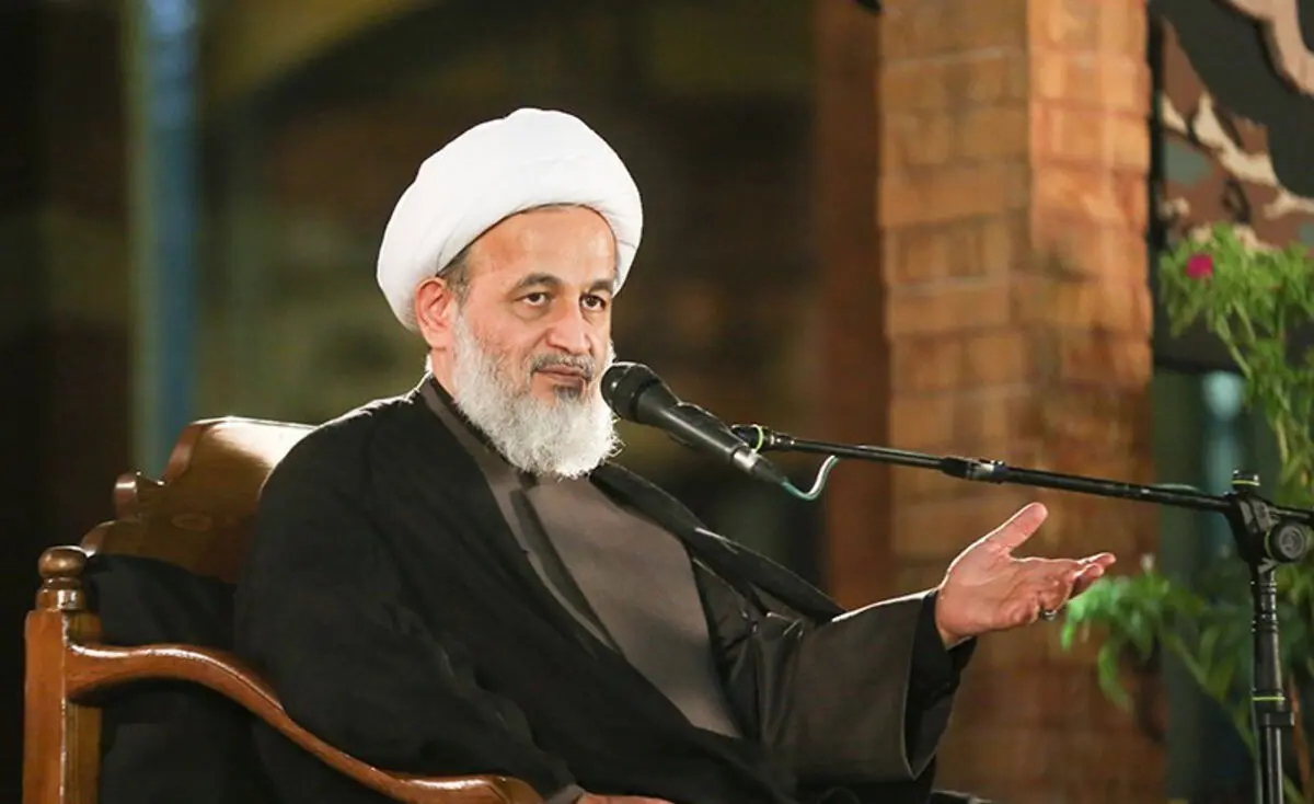 پناهیان: مقام معظم رهبری، ملت را قوی تربیت‌ کرده است