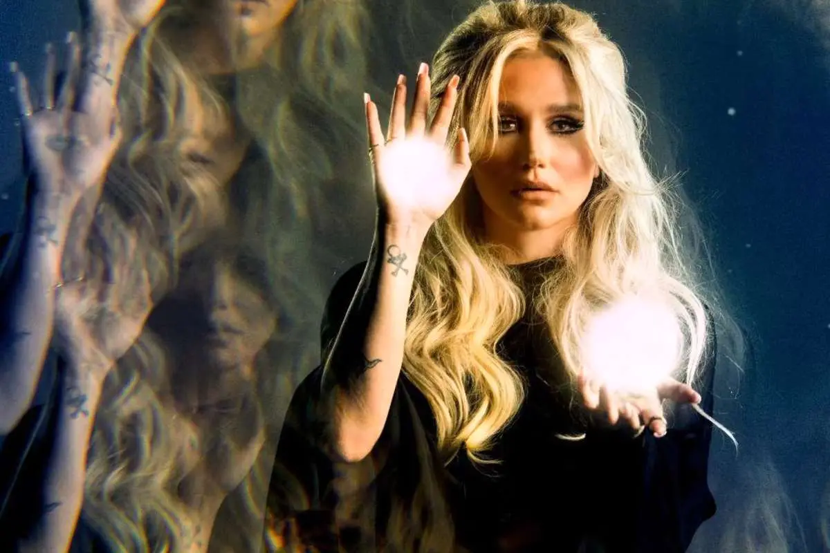 برنامۀ تلویزیونی «احضار کشا»؛ ستارۀ پاپ در جستجوی مکان‌های جن‌زده