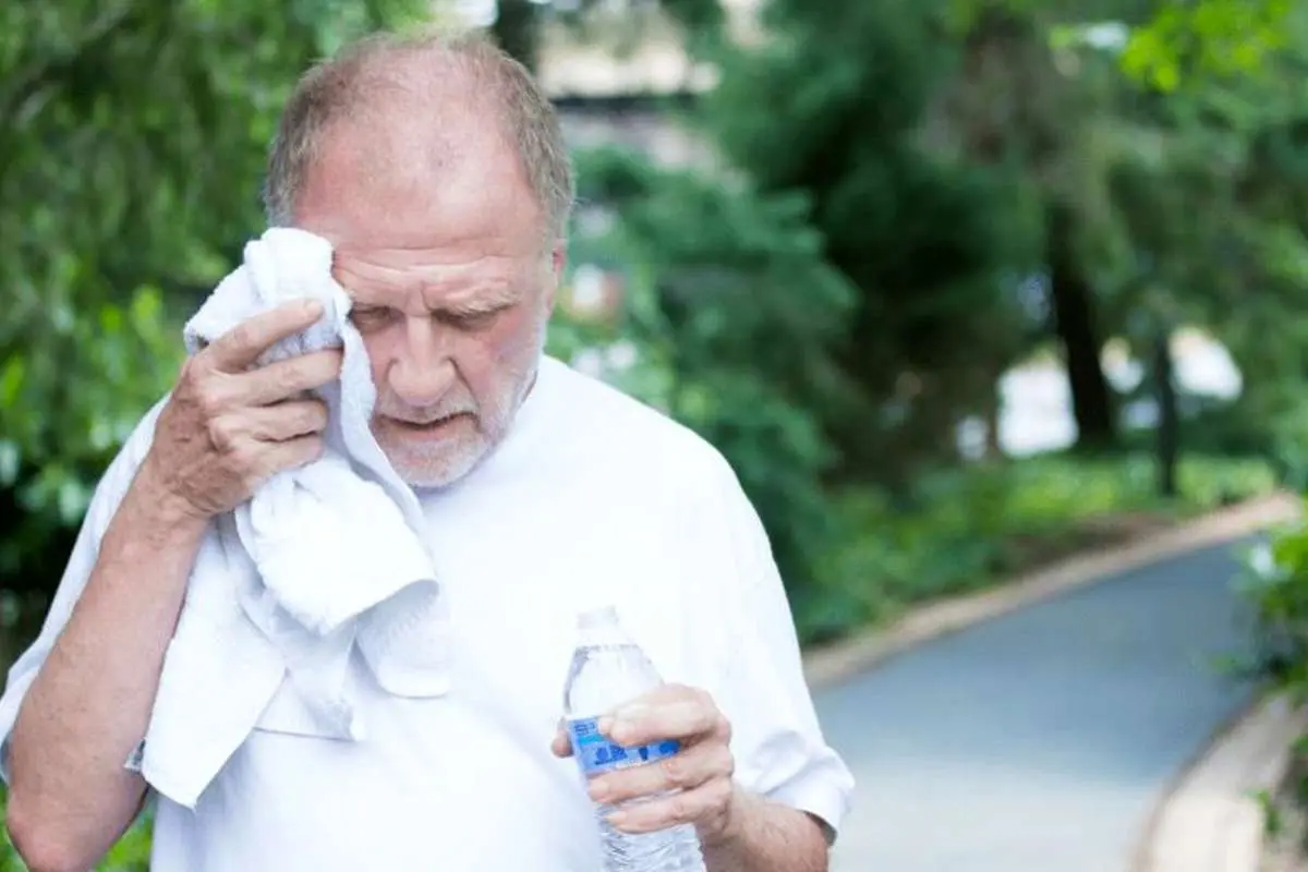 هفت راهکار عبور از گرمازدگی در تابستان