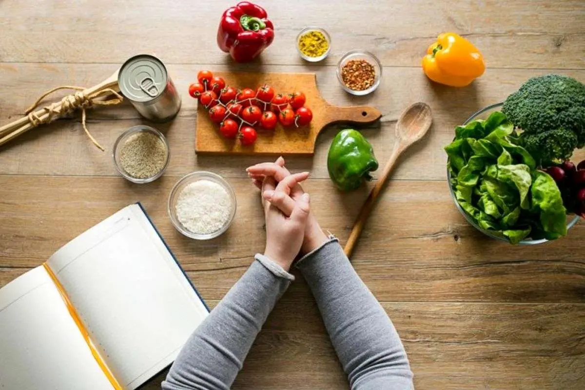 ۷ نکته رژیم غذایی برای زندگی طولانیتر و سالمتر