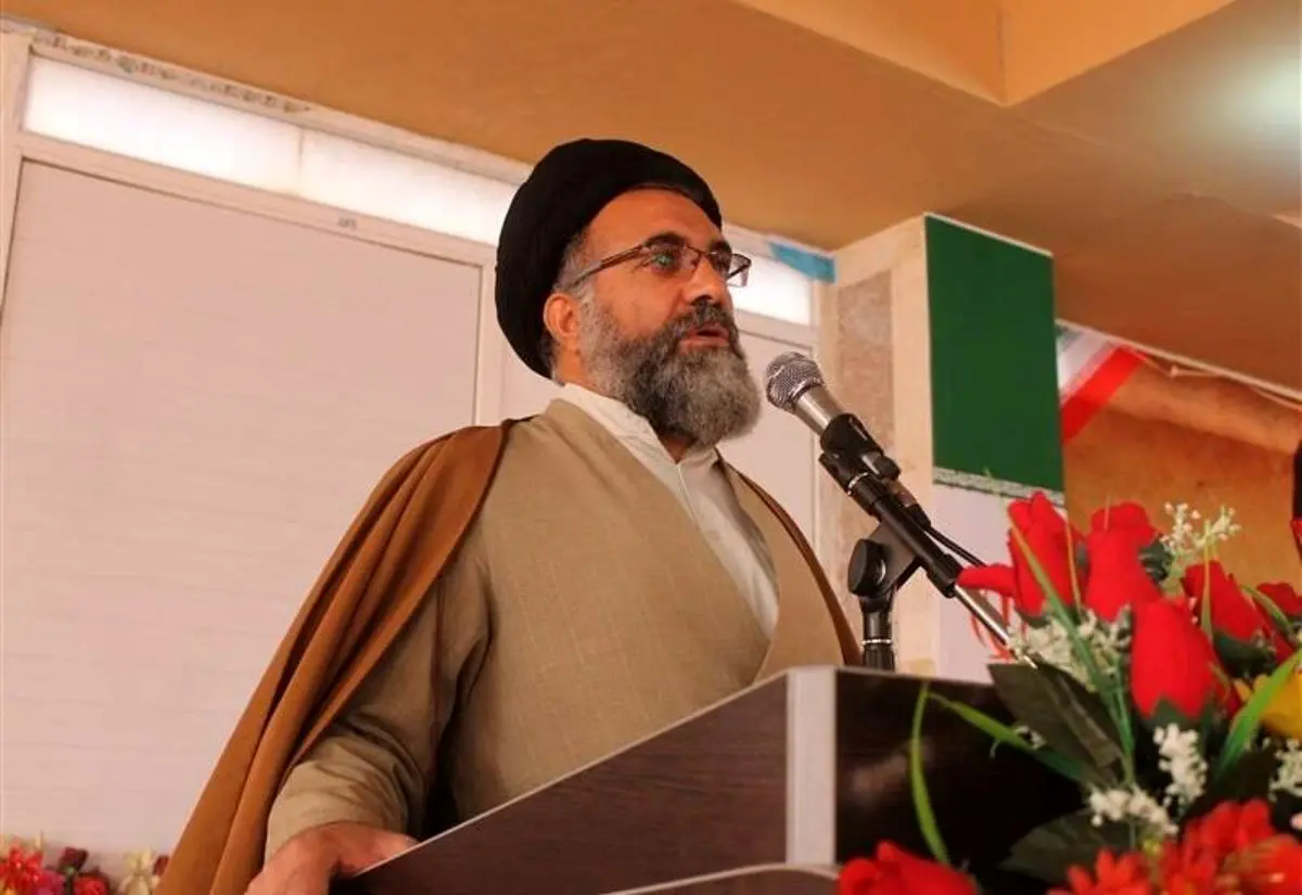 امام جمعه یاسوج: خیلی از بدحجاب‌ها از خانواده‌های مومن هستند