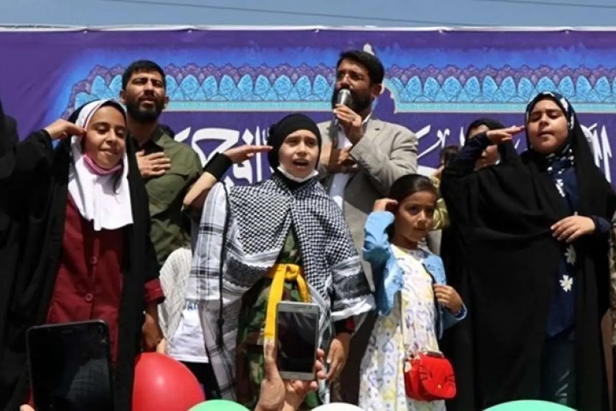 (ویدئو) خواننده سلام فرمانده: یک کودک حین اجرای سرود امام زمان را دیده بود