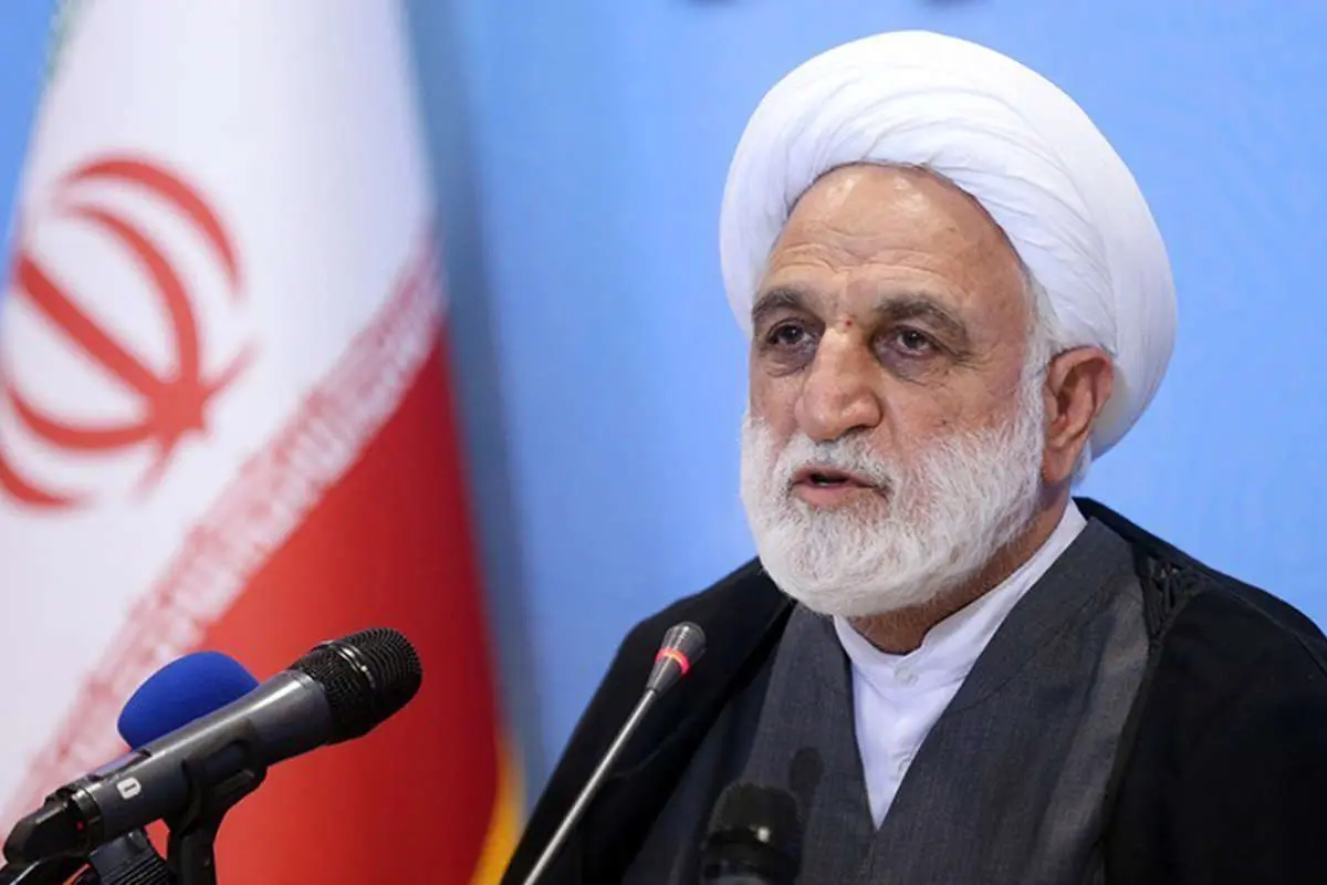 اژهای: در مسئله حجاب هیجانی برخورد نکنیم